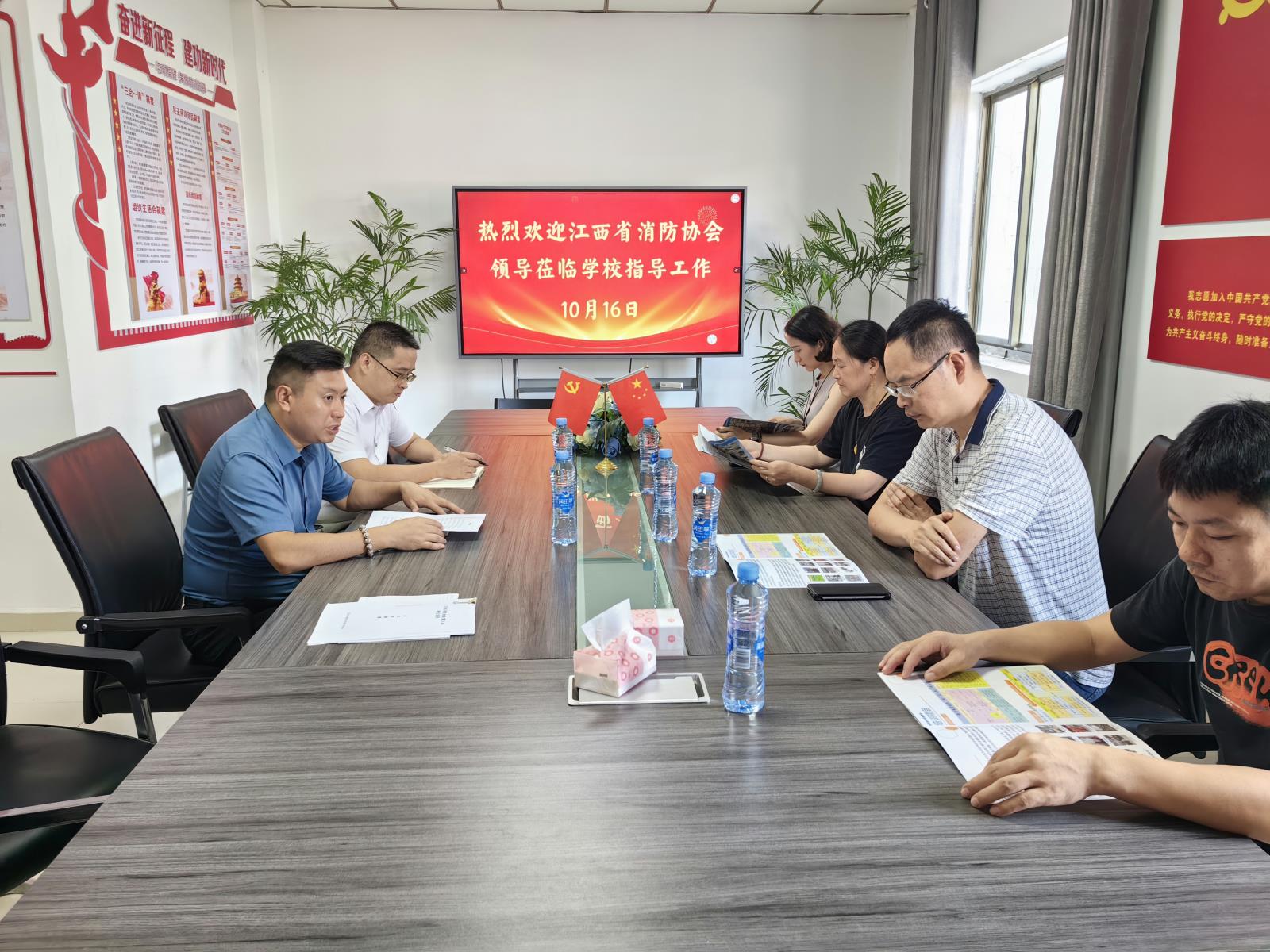 11fdfea08d9f26778ad54d1cd450d096.jpg 11fdfea08d9f26778ad54d1cd450d096.jpg